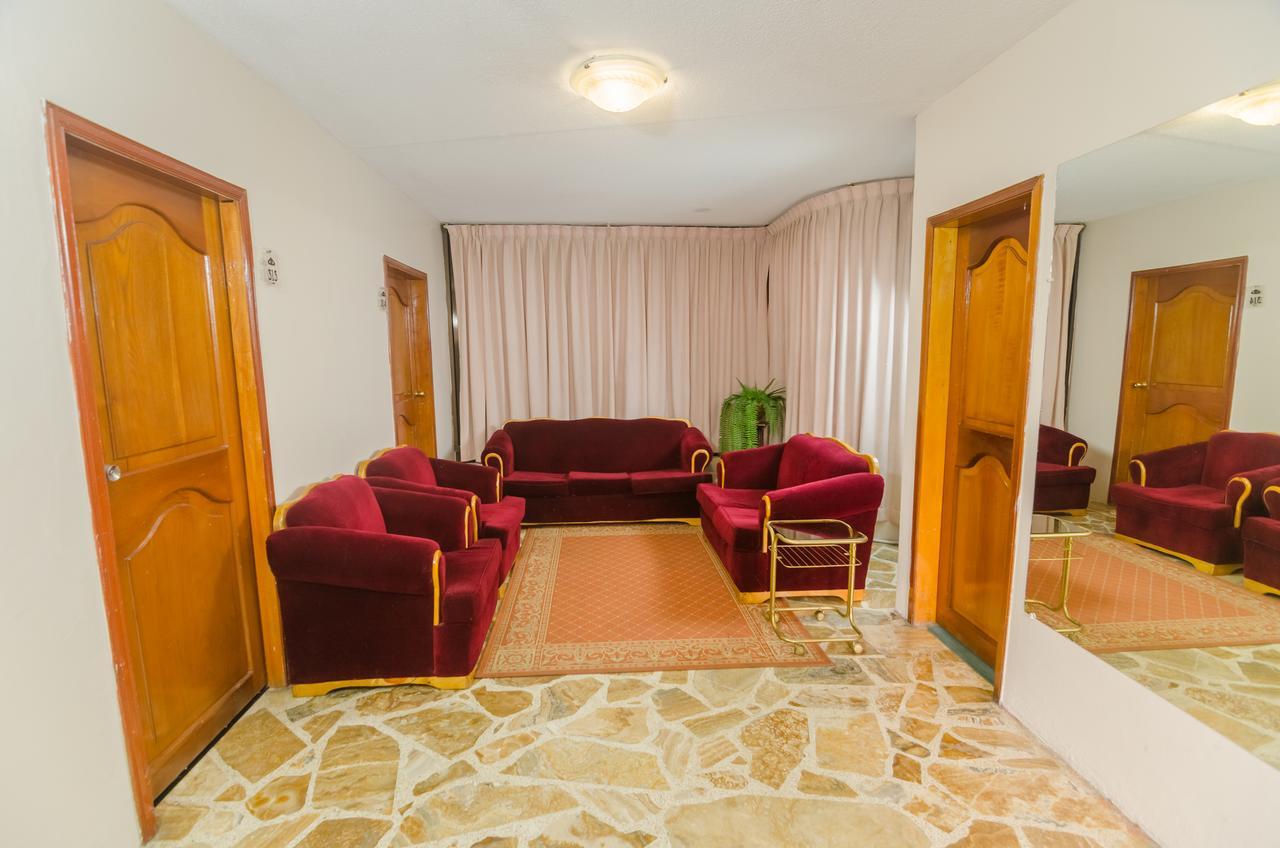 Hotel Cristal Palace Лоха Экстерьер фото
